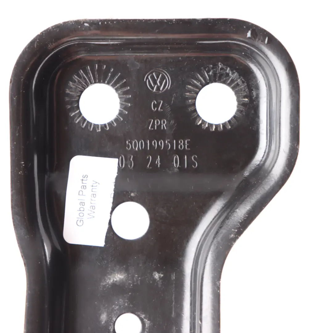 Mk8 CD1 Soporte Subchasis Delantero Derecho para Volkswagen Golf con número de pieza 5Q0199518E Volkswagen Golf Mk8 CD1 Soporte Subchasis Delantero Derecho - SKU 5Q0199518E - Número de pieza 5Q0199518E