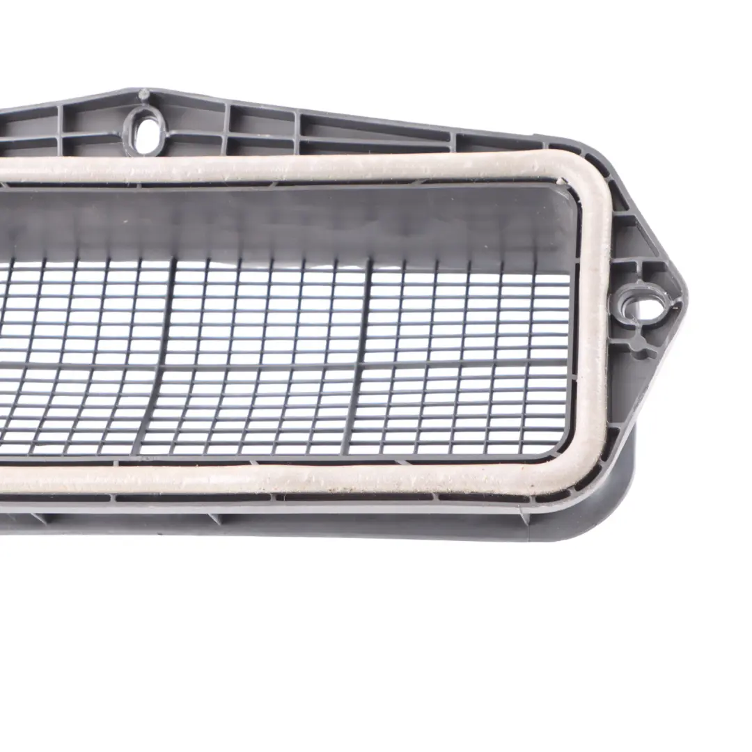 Volkswagen Golf Mk8 Pollen Filter Mesh Duct Channel Box Intake - SKU 5Q0815479 - Part number 5Q0815479