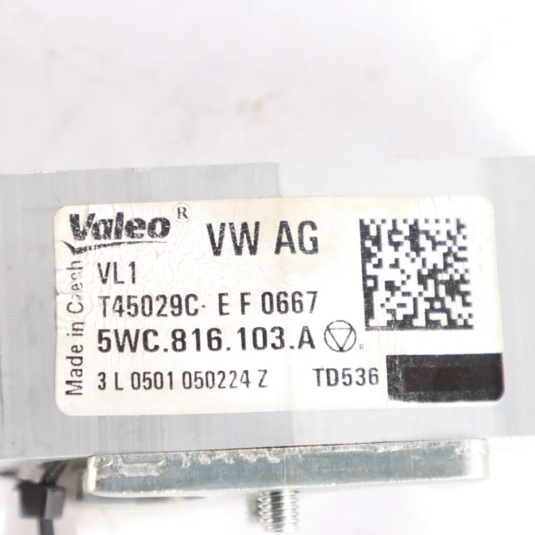 Volkswagen Golf CD1 Válvula Expansión Aire Acondicionado A/C Válvula - SKU 5Q0816679B - Número de pieza 5Q0816679B