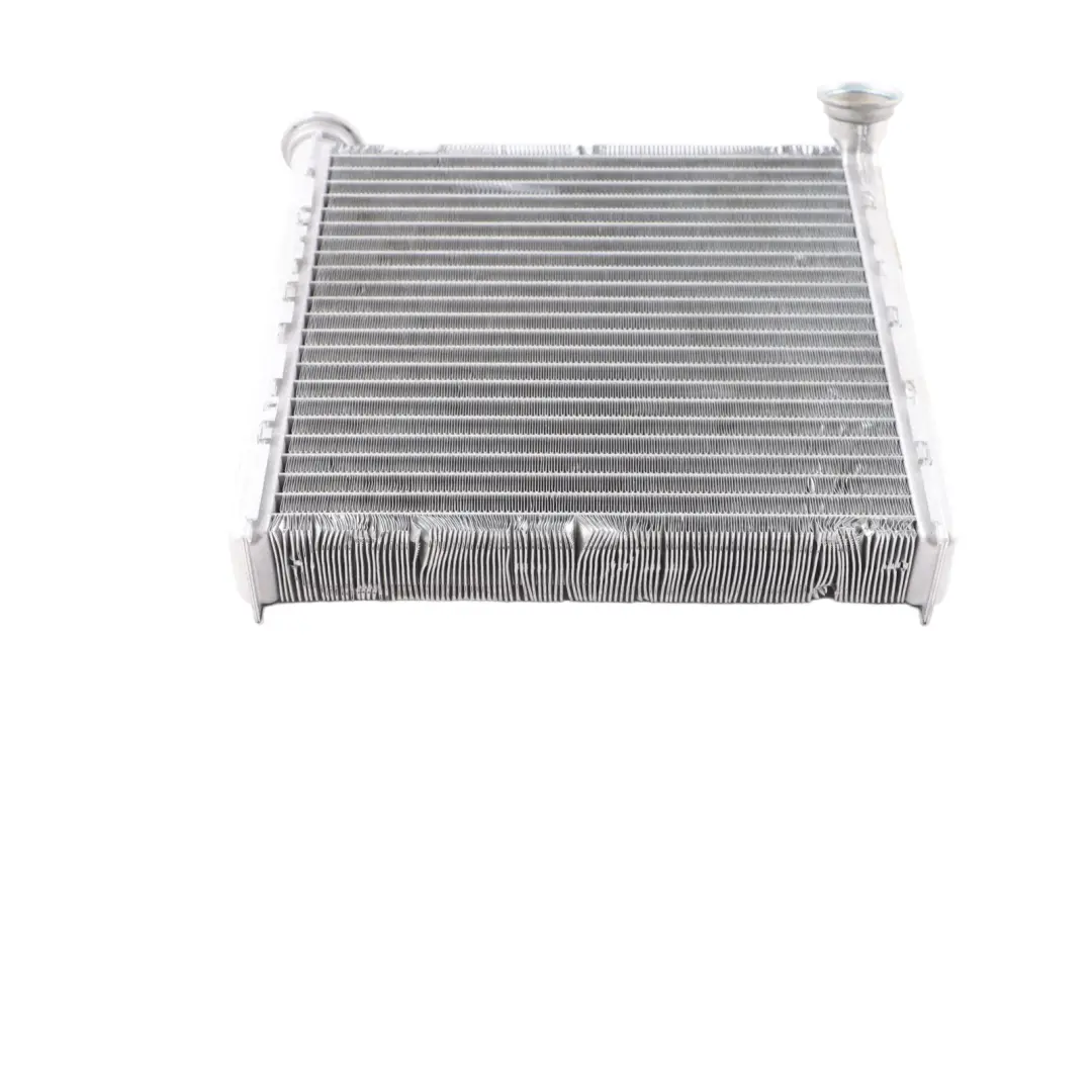 8Y Intercambiador calor Matrix A/C Radiador para VW Golf 8 CD1 Audi A3 8V con número de pieza 5Q0819031B VW Golf 8 CD1 Audi A3 8V 8Y Intercambiador calor Matrix A/C Radiador - SKU 5Q0819031B - Número de pieza 5Q0819031B