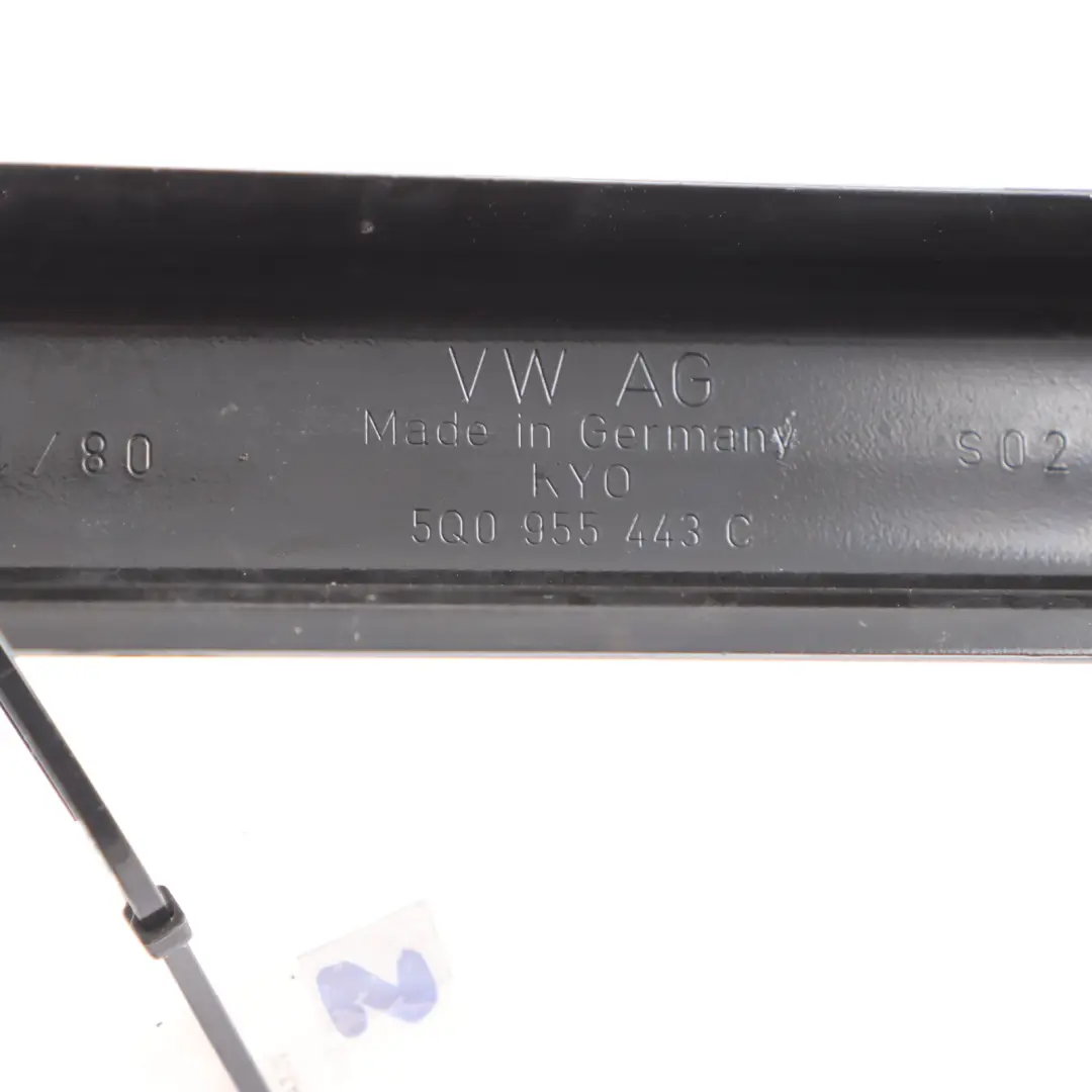 Windscreen Washer Bottle Tank Bracket Trim Mount Support to Audi A3 8V with Part number 5Q0955443C Audi A3 8V Windscreen Washer Bottle Tank Bracket Trim Mount Support - SKU 5Q0955443C - Part number 5Q0955443C