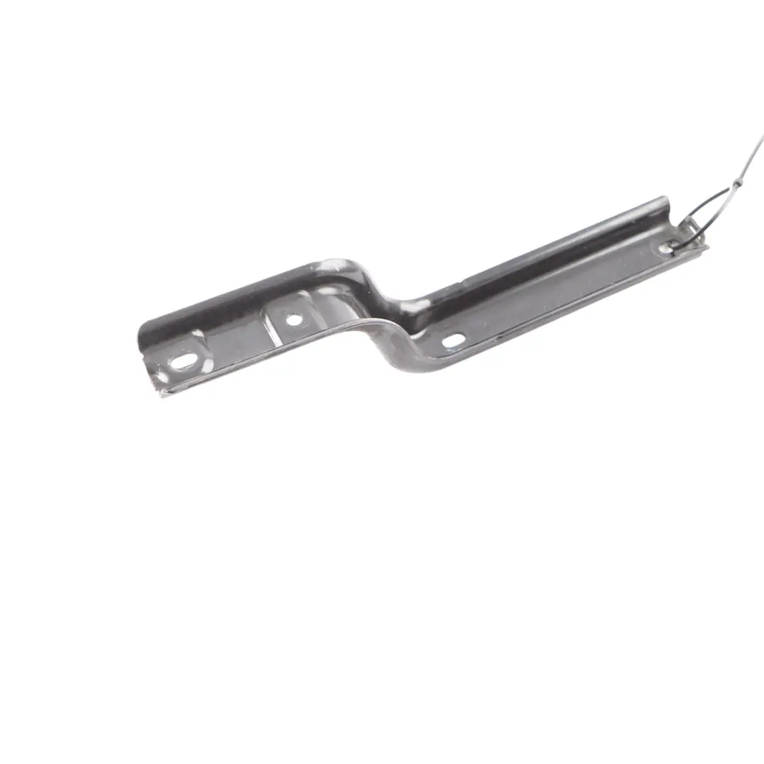 Windscreen Washer Bottle Tank Bracket Trim Mount Support to Audi A3 8V with Part number 5Q0955443C Audi A3 8V Windscreen Washer Bottle Tank Bracket Trim Mount Support - SKU 5Q0955443C - Part number 5Q0955443C