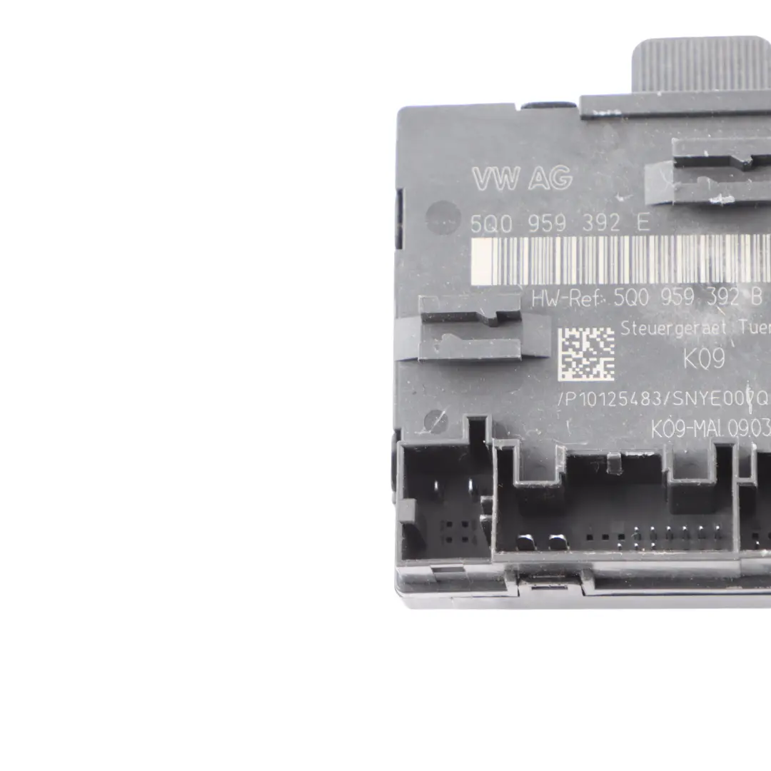 Audi A3 S3 8V Module de commande de porte côté passager avant gauche - SKU 5Q0959392B - Numéro de pièce 5Q0959392B