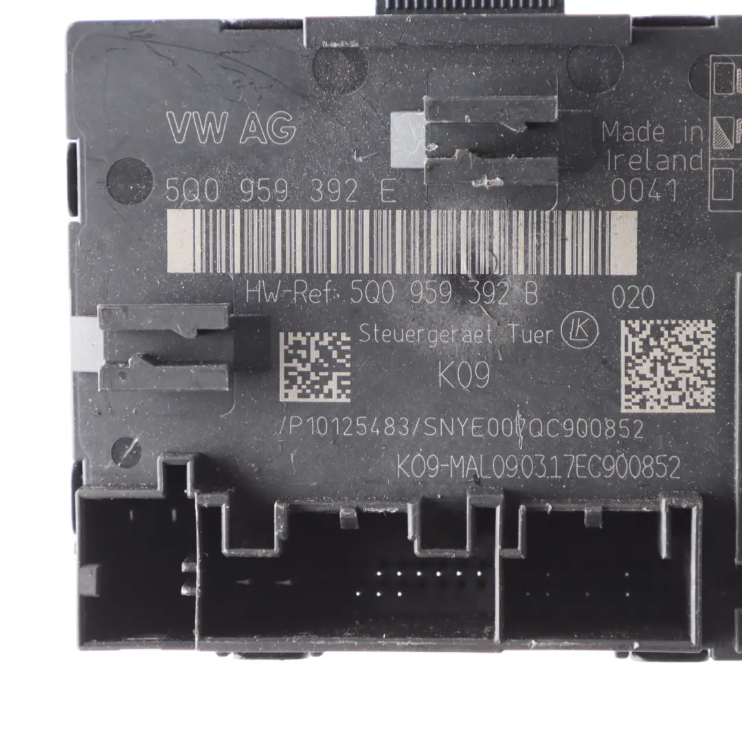 Audi A3 S3 8V Módulo Control Puerta Lado Delantero Pasajero Izquierdo - SKU 5Q0959392B - Número de pieza 5Q0959392B