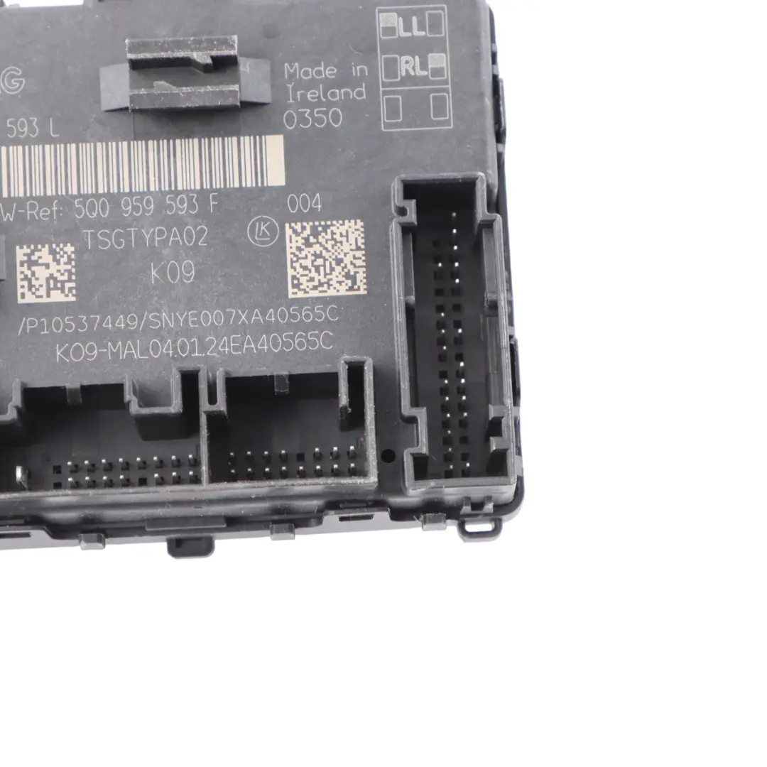 Front Door Right O/S Driver Side Module Control Unit ECU to VW Golf CD1 with Part number 5Q0959593L VW Golf CD1 Front Door Right O/S Driver Side Module Control Unit ECU - SKU 5Q0959593L - Part number 5Q0959593L