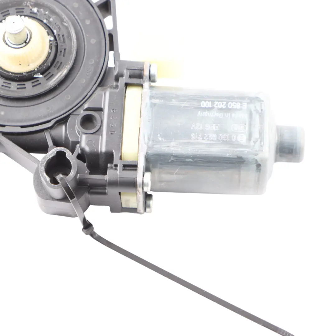  Motor Audi A3 8V Seat Leon 5F Elevador Puerta Delantera Izquierda - SKU 5Q0959802B - Número de pieza 5Q0959802B