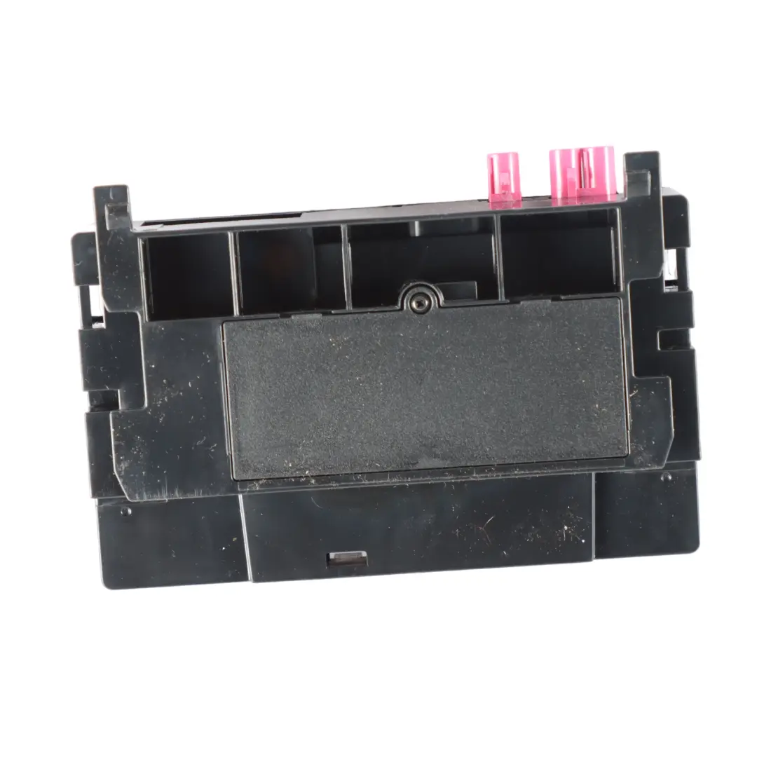 Mk8 Module services en ligne Unité de contrôle ECU pour VW Volkswagen Golf à propos du numéro de pièce 5WA035284F VW Volkswagen Golf Mk8 Module services en ligne Unité de contrôle ECU - SKU 5WA035284F - Numéro de pièce 5WA035284F