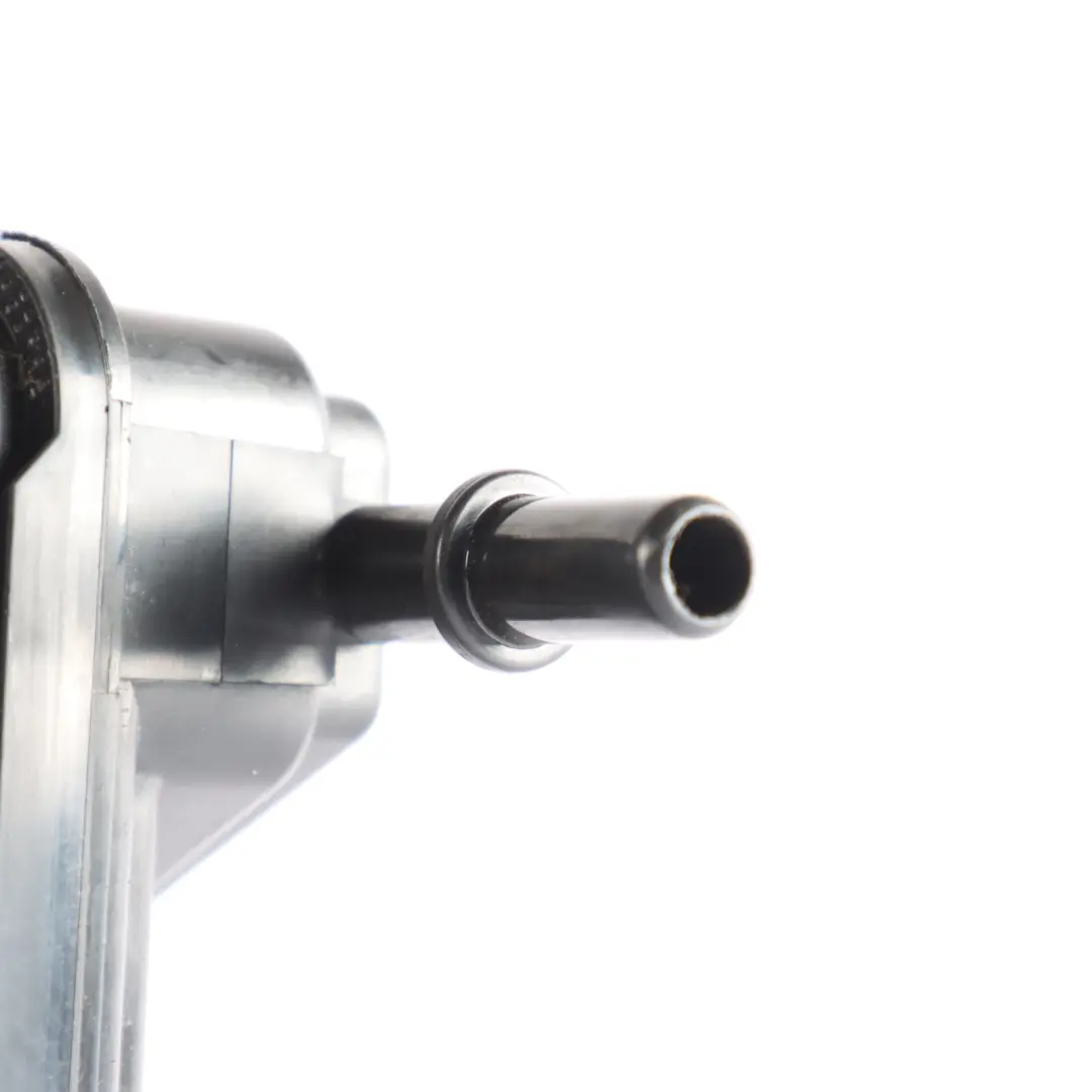 DFYA Filtro de Carbón de Combustible para VW Golf CD1 1.5 eTSI con número de pieza 5WA201801 VW Golf CD1 1.5 eTSI DFYA Filtro de Carbón de Combustible - SKU 5WA201801 - Número de pieza 5WA201801