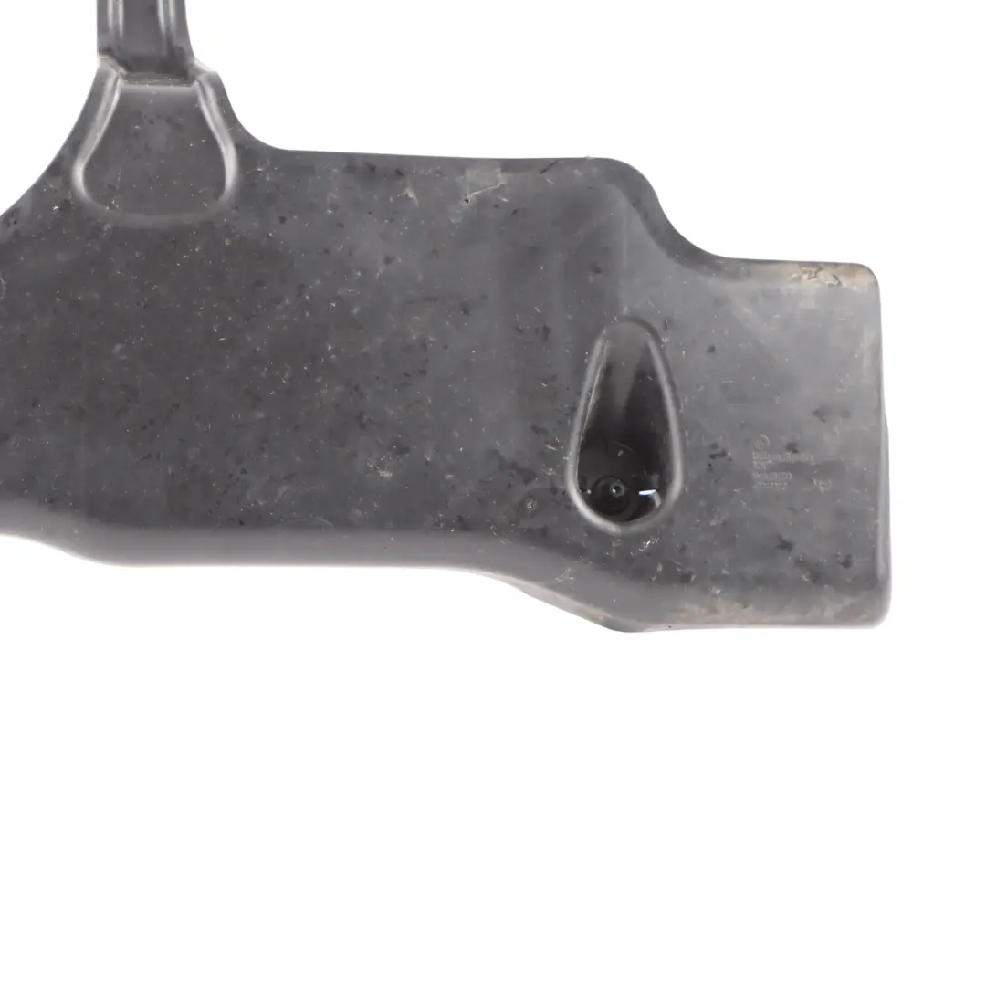 Cache Protection Sous Essieu Arrière Central pour Volkswagen Golf CD1 à propos du numéro de pièce 5WA501713 Volkswagen Golf CD1 Cache Protection Sous Essieu Arrière Central - SKU 5WA501713 - Numéro de pièce 5WA501713