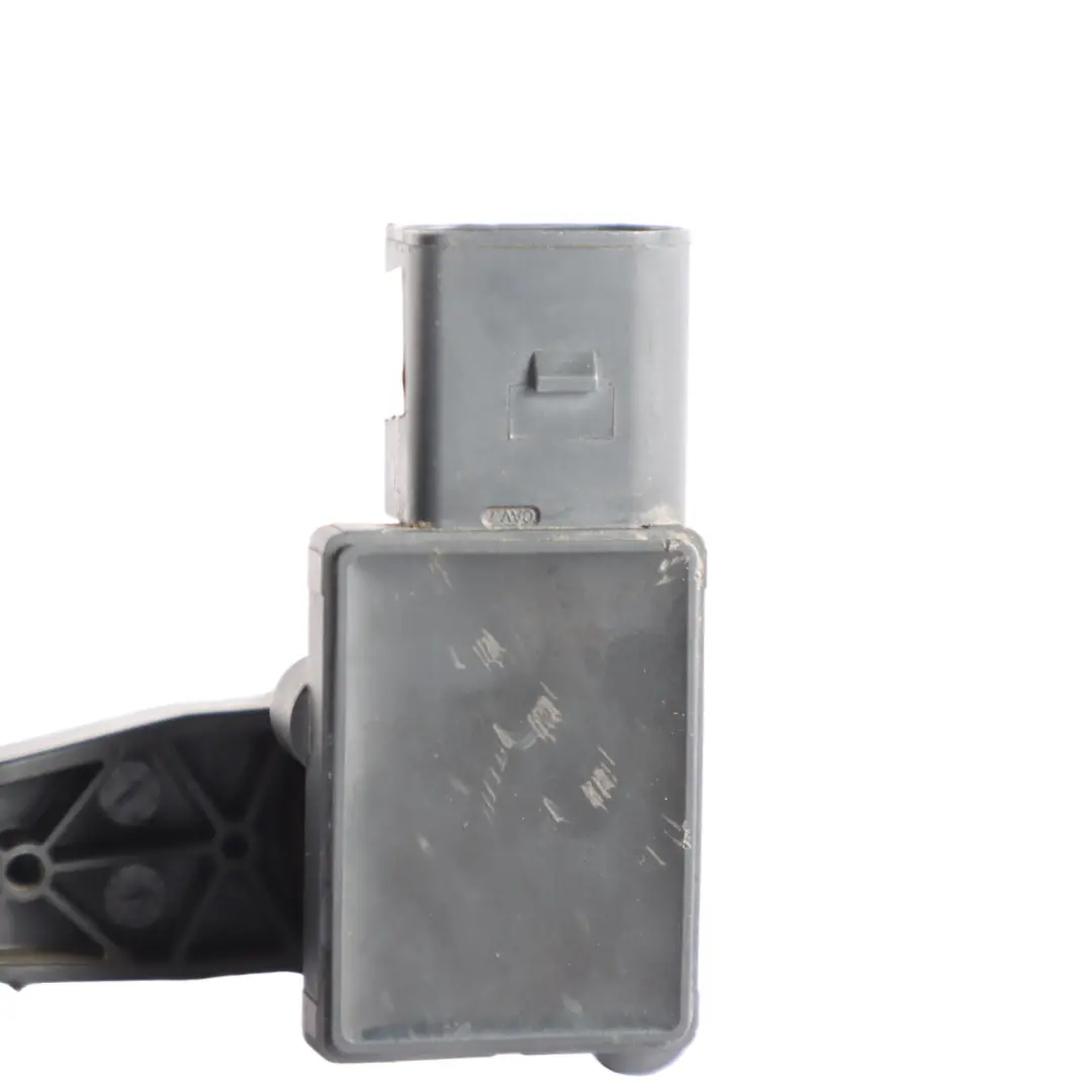 VW Volkswagen Golf CD1 Rear Height Level Sensor Left N/S Bracket Mount 5WA907127 - SKU 5WA512521 - Part number 5WA512521