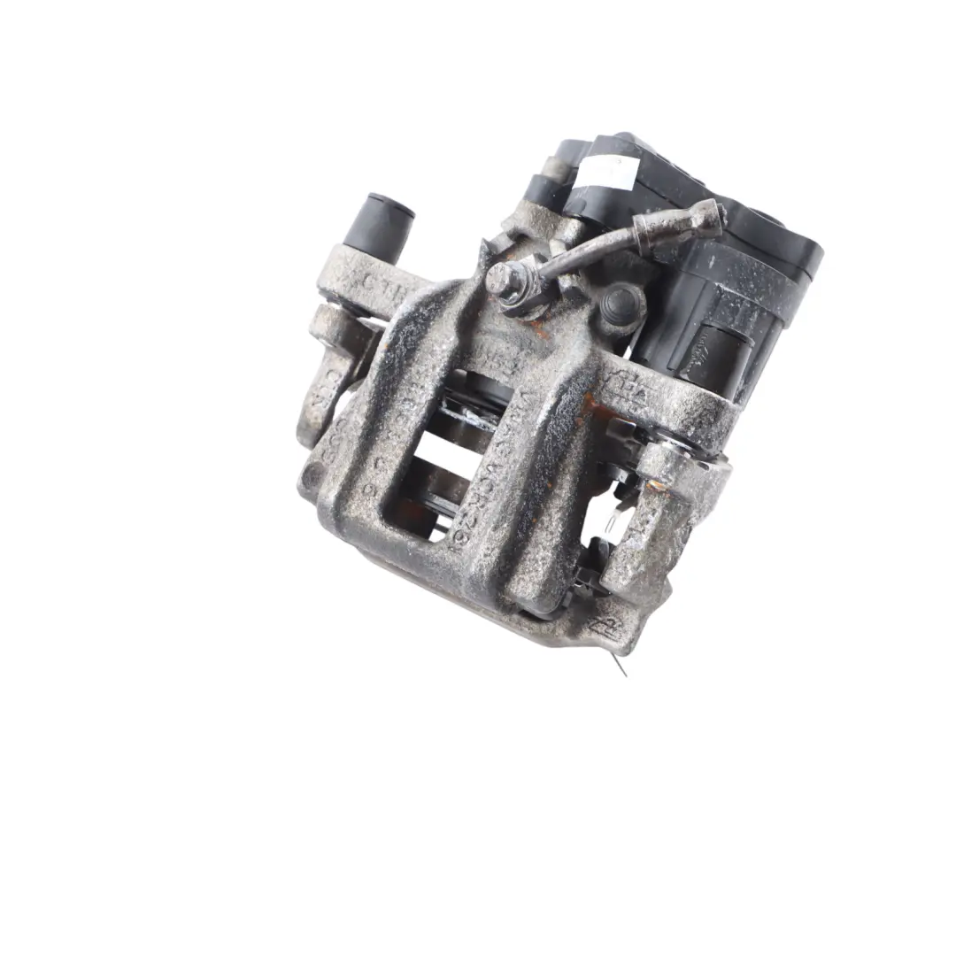 Boîtier d'étrier de frein arrière gauche pour Volkswagen Golf CD1 à propos du numéro de pièce 5WA615423 Volkswagen Golf CD1 Boîtier d'étrier de frein arrière gauche - SKU 5WA615423 - Numéro de pièce 5WA615423