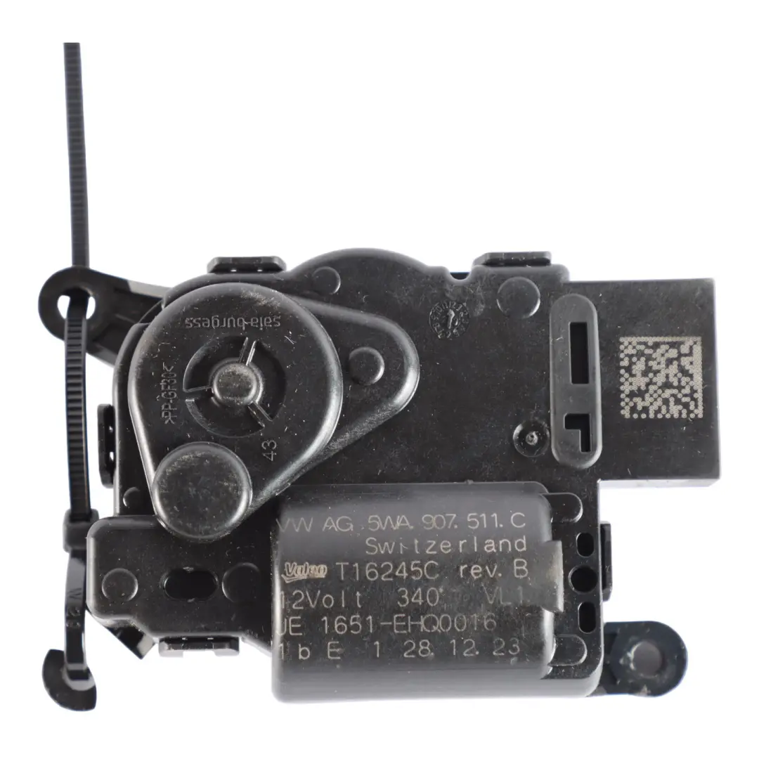 Vent Heater Actuator Flap Motor to Volkswagen Golf CD1 Air with Part number 5WA907511C Volkswagen Golf CD1 Air Vent Heater Actuator Flap Motor - SKU 5WA907511C - Part number 5WA907511C
