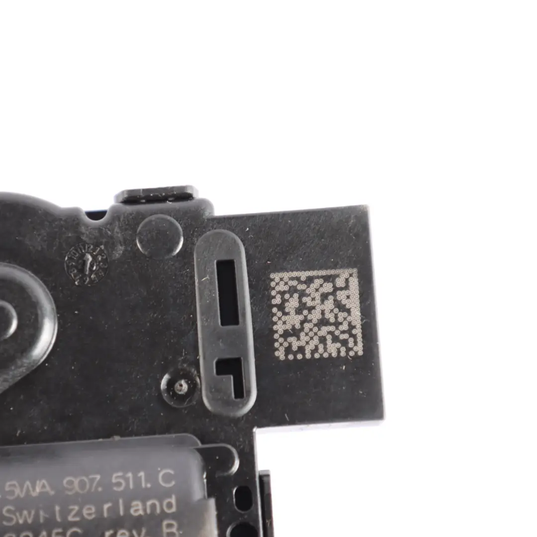 Vent Heater Actuator Flap Motor to Volkswagen Golf CD1 Air with Part number 5WA907511C Volkswagen Golf CD1 Air Vent Heater Actuator Flap Motor - SKU 5WA907511C - Part number 5WA907511C