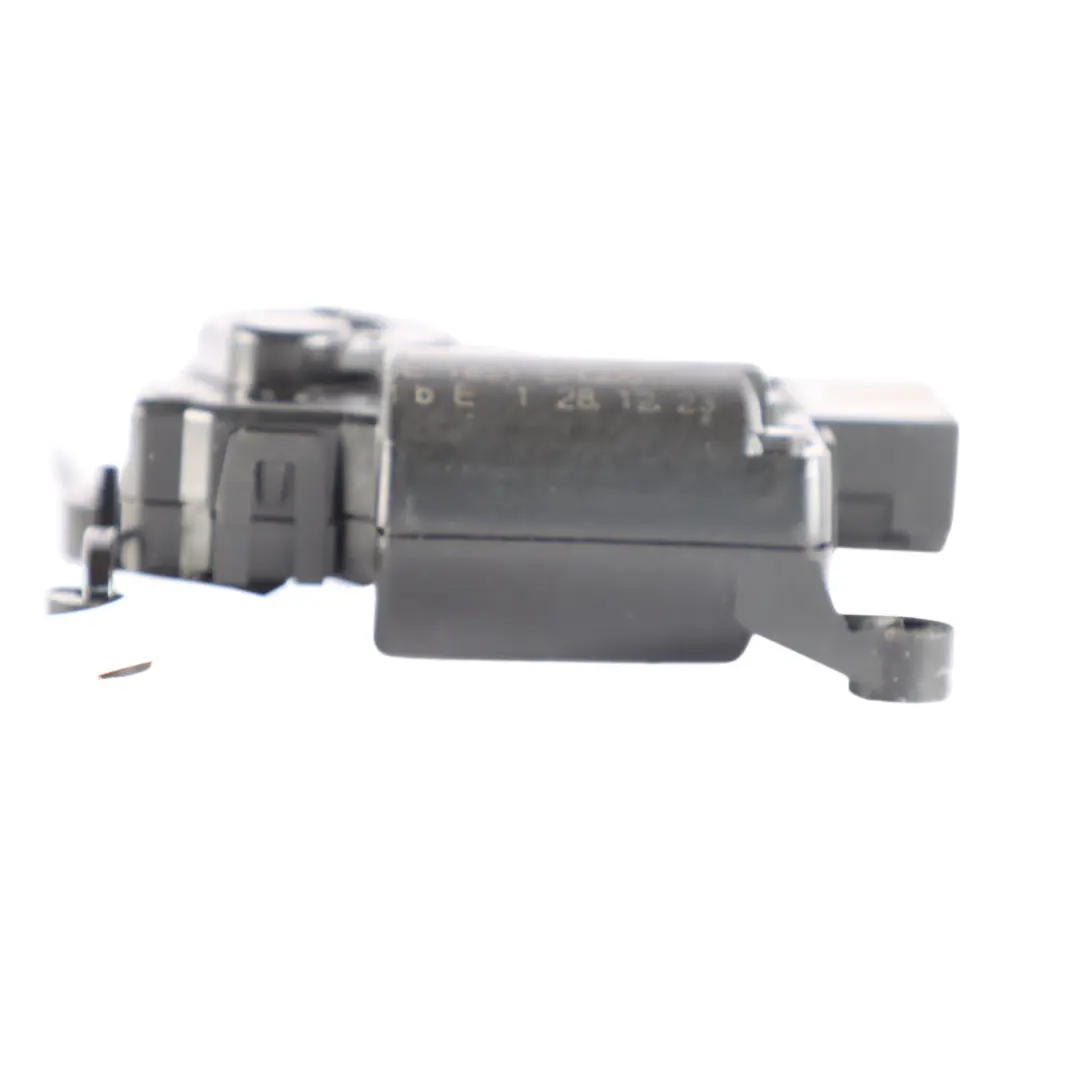 Volkswagen Golf CD1 Silniczek Klapy Nagrzewnicy - SKU 5WA907511C - Numer Części 5WA907511C