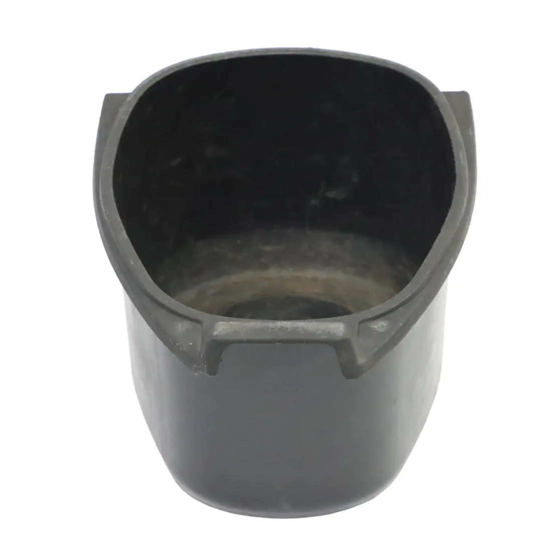 Piaggio 125 GTS Compartimento de almacenamiento bajo el asiento para Vespa con número de pieza 622131 Vespa Piaggio 125 GTS Compartimento de almacenamiento bajo el asiento - SKU 622131 - Número de pieza 622131