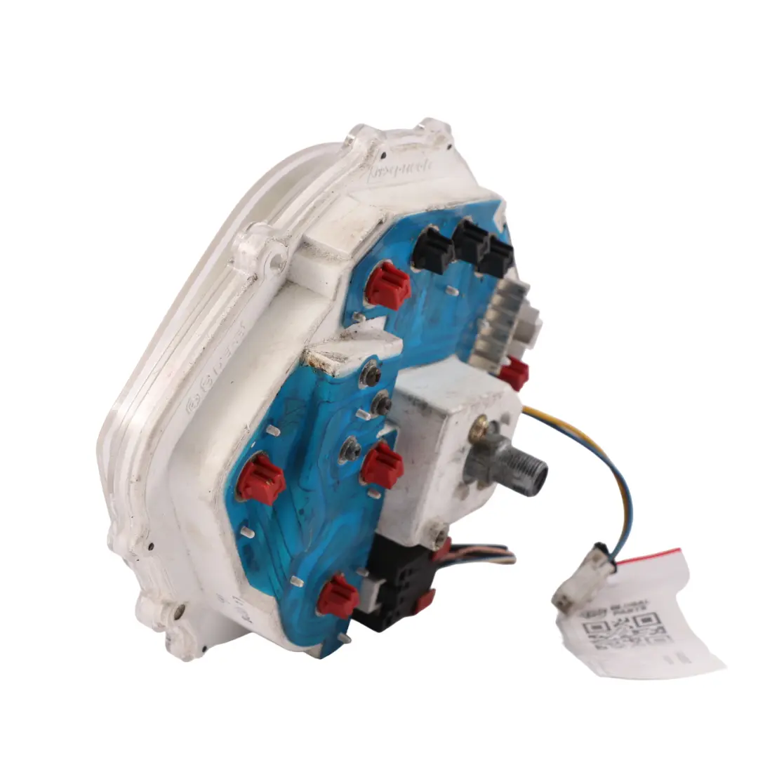 Piaggio 125 GTS Instrument Cluster Speedo Clocks to Vespa with Part number 640097 Vespa Piaggio 125 GTS Instrument Cluster Speedo Clocks - SKU 640097 - Part number 640097