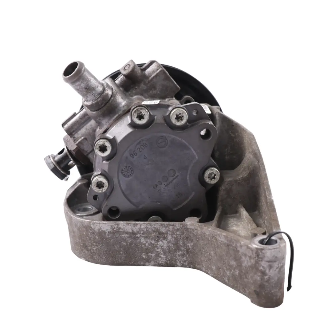 BMW E90 E91 E92 E93 325d 330d Diesel M57N2 Bomba de dirección asistida 7693974 - SKU 6768169-6 - Número de pieza 6768169