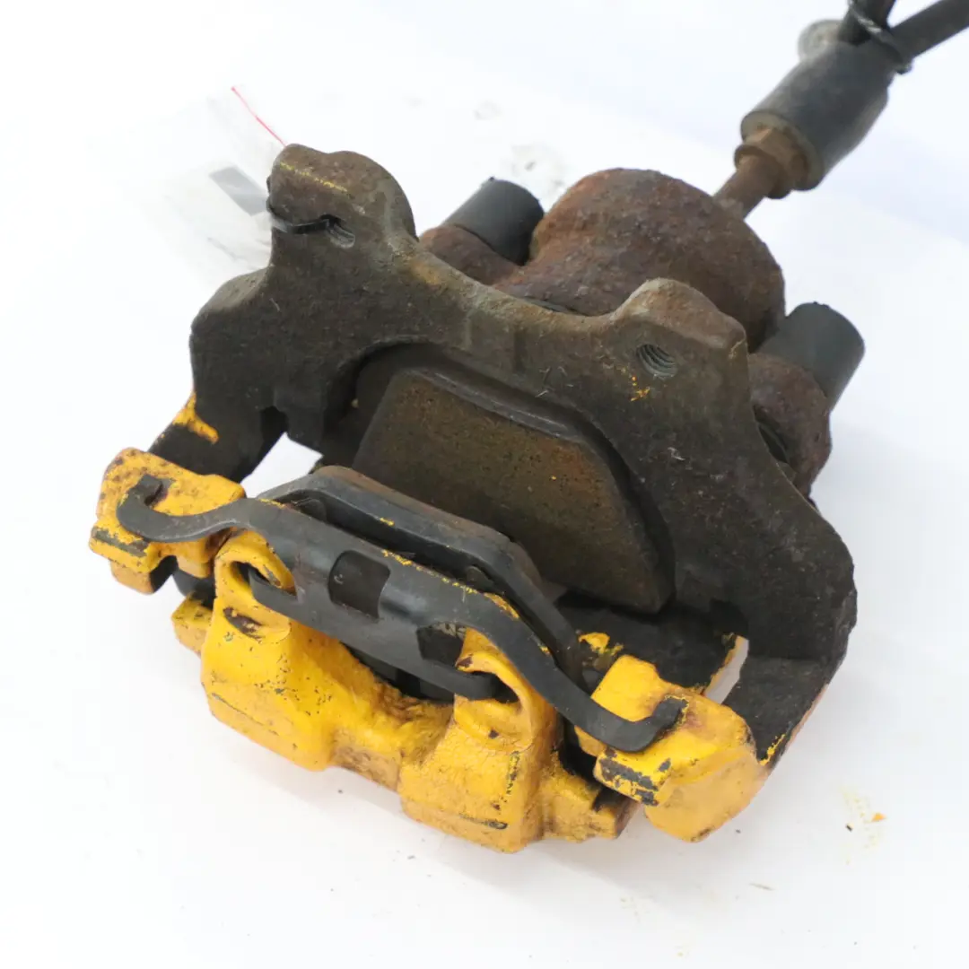 Left N/S Brake Caliper Housing Yellow 44/22 to BMW E90 E91 E92 E93 Rear with Part number 6769101 BMW E90 E91 E92 E93 Rear Left N/S Brake Caliper Housing Yellow 44/22 - SKU 6769101-2 - Part number 6769101