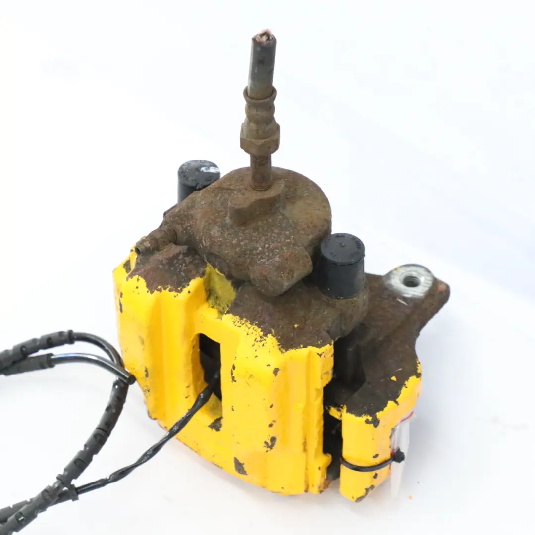 Right O/S Brake Caliper Housing Yellow 44/22 to BMW 3 E90 E91 E92 E93 Rear with Part number 6769102 BMW 3 E90 E91 E92 E93 Rear Right O/S Brake Caliper Housing Yellow 44/22 - SKU 6769102-2 - Part number 6769102