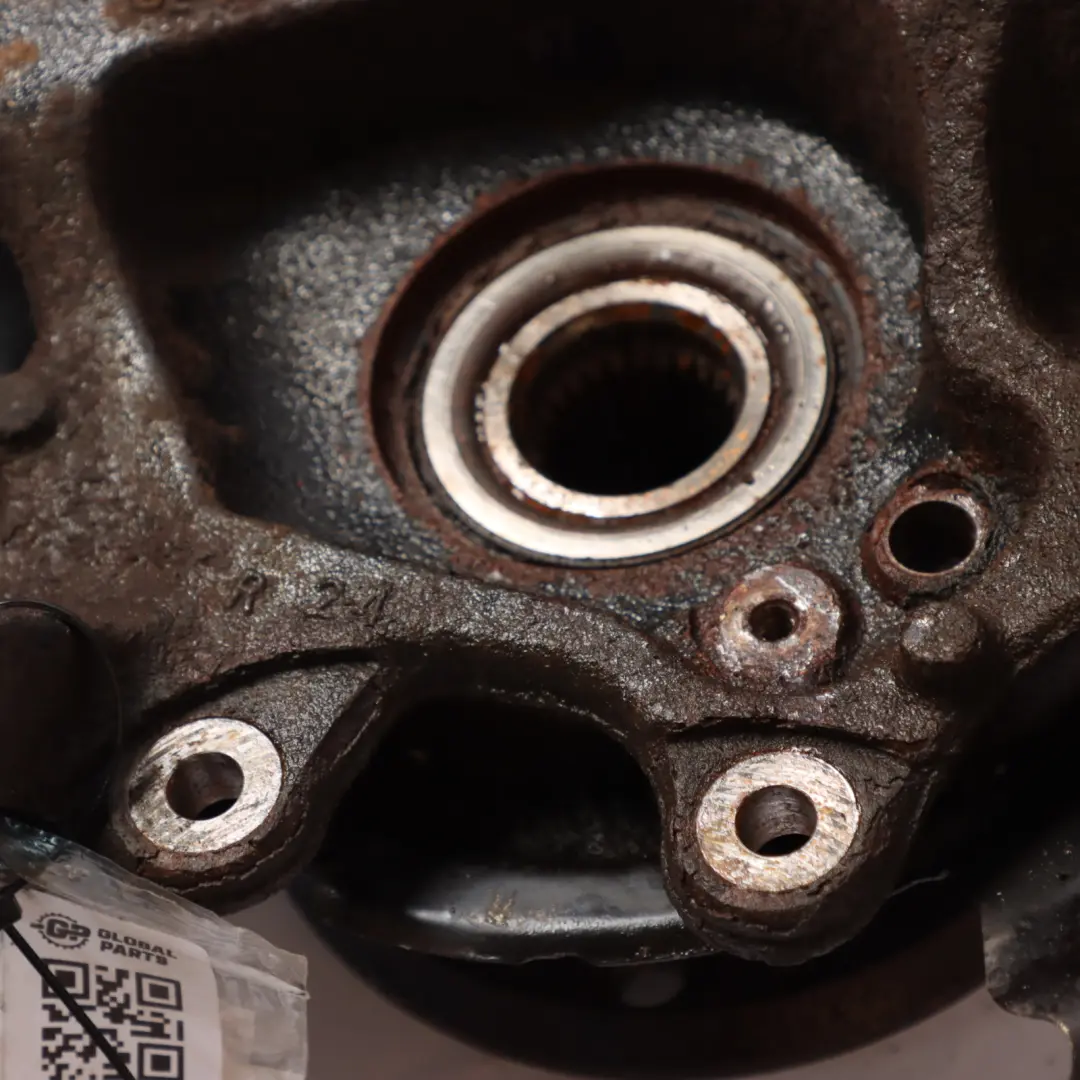 Support de roue arrière droit moyeu à bride de suspension BMW E82 E88 123d 135i - SKU 6774808-2 - Numéro de pièce 6774808