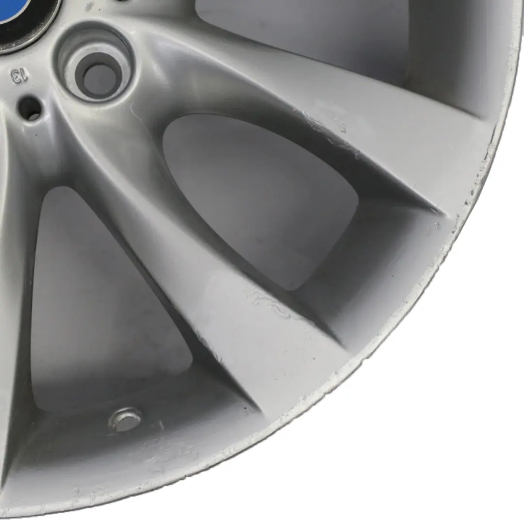 Silber Alu Felge Alufelge 18" V-Speiche 217 8,5J ET:52 für BMW E81 E87 LCI mit Teilenummer 6779380 BMW E81 E87 LCI Silber Alu Felge Alufelge 18" V-Speiche 217 8,5J ET:52 - SKU 6779380-2 - Teilenummer 6779380
