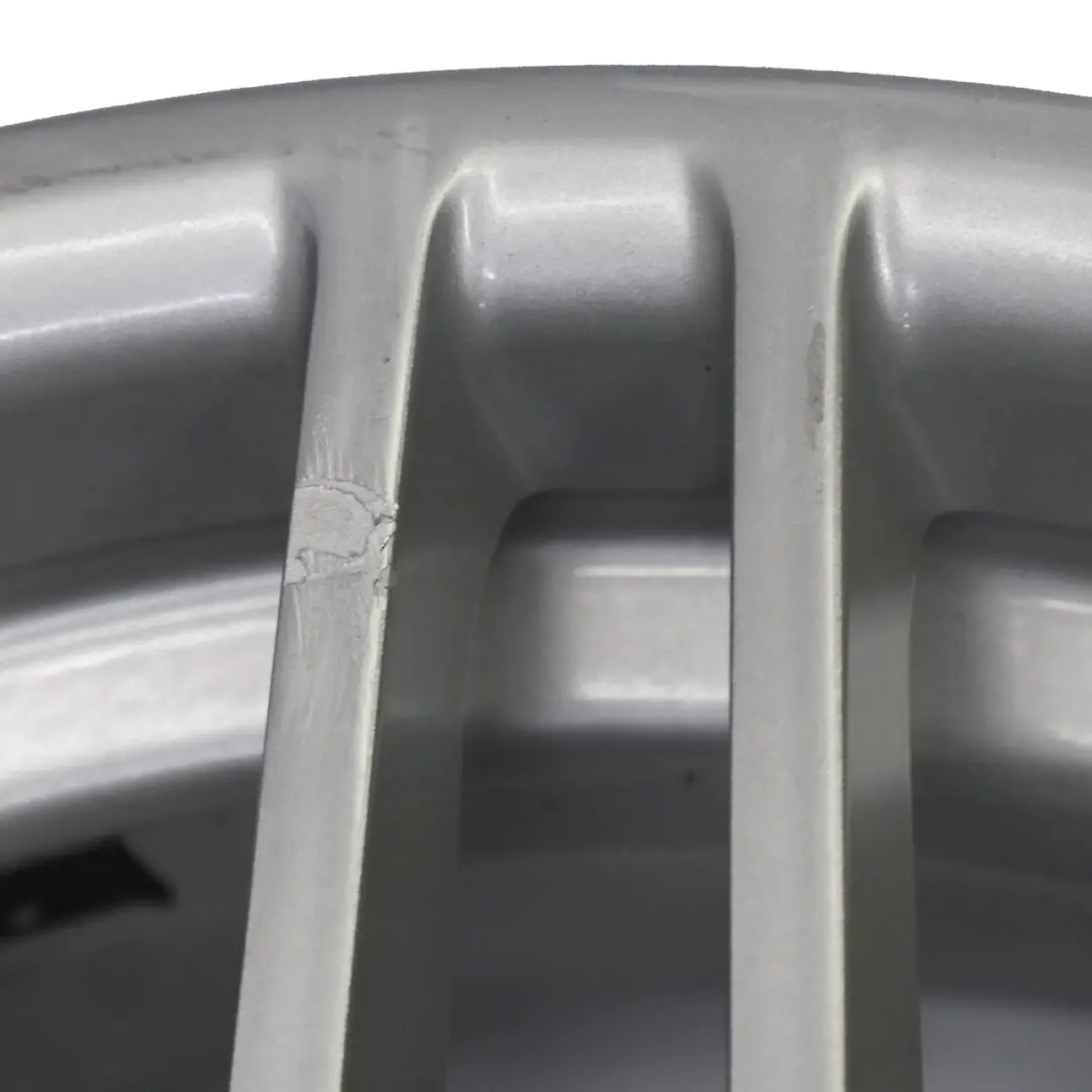 Cerchio in lega 18" 7,5J ET:49 Performance doppie razze 269 per BMW E81 E87 con numero di parte 6781042 BMW E81 E87 Cerchio in lega 18" 7,5J ET:49 Performance doppie razze 269 - SKU 6781042-2 - Numero di parte 6781042