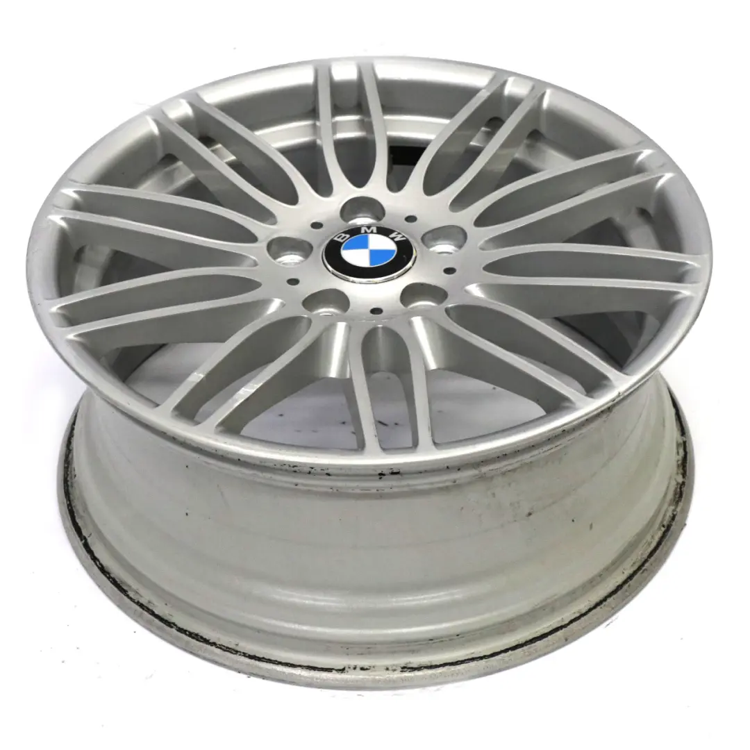 Cerchio in lega 18" 7,5J ET:49 Performance doppie razze 269 per BMW E81 E87 con numero di parte 6781042 BMW E81 E87 Cerchio in lega 18" 7,5J ET:49 Performance doppie razze 269 - SKU 6781042-2 - Numero di parte 6781042