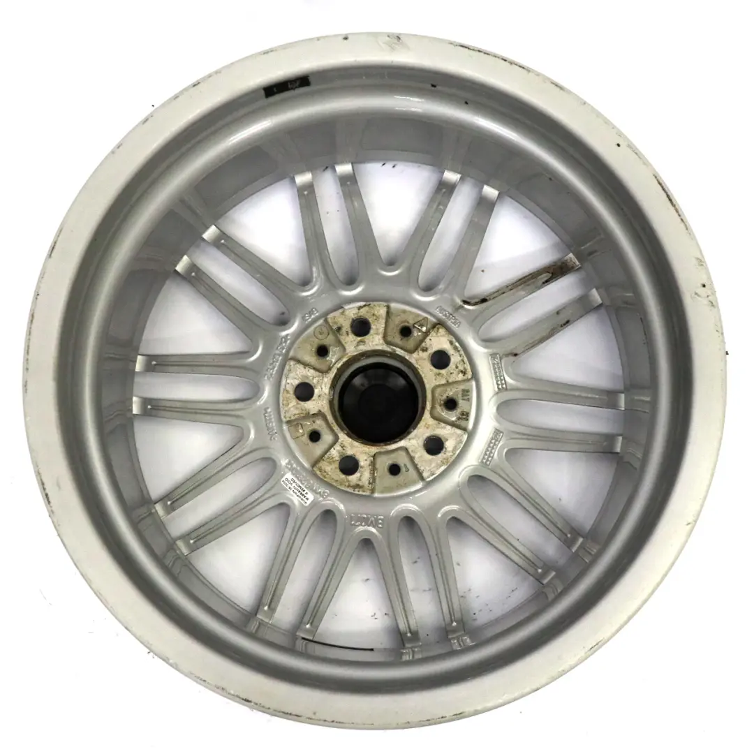 Cerchio in lega 18" 7,5J ET:49 Performance doppie razze 269 per BMW E81 E87 con numero di parte 6781042 BMW E81 E87 Cerchio in lega 18" 7,5J ET:49 Performance doppie razze 269 - SKU 6781042-2 - Numero di parte 6781042