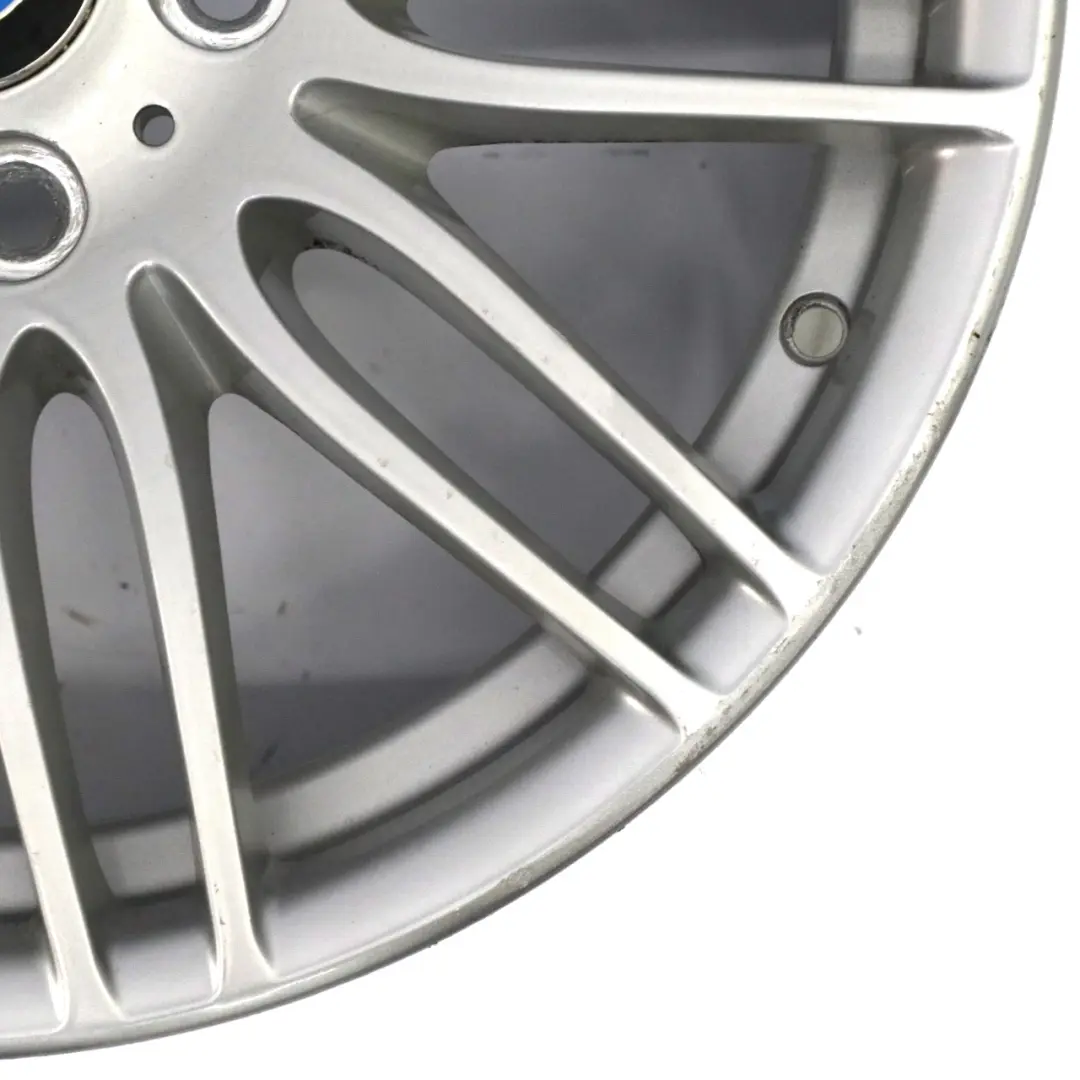 Llanta de Aleación Trasera 18" Doble Radio 269 8,5J para BMW Serie 1 E81 E87 con número de pieza 6781043 BMW Serie 1 E81 E87 Llanta de Aleación Trasera 18" Doble Radio 269 8,5J - SKU 6781043 - Número de pieza 6781043