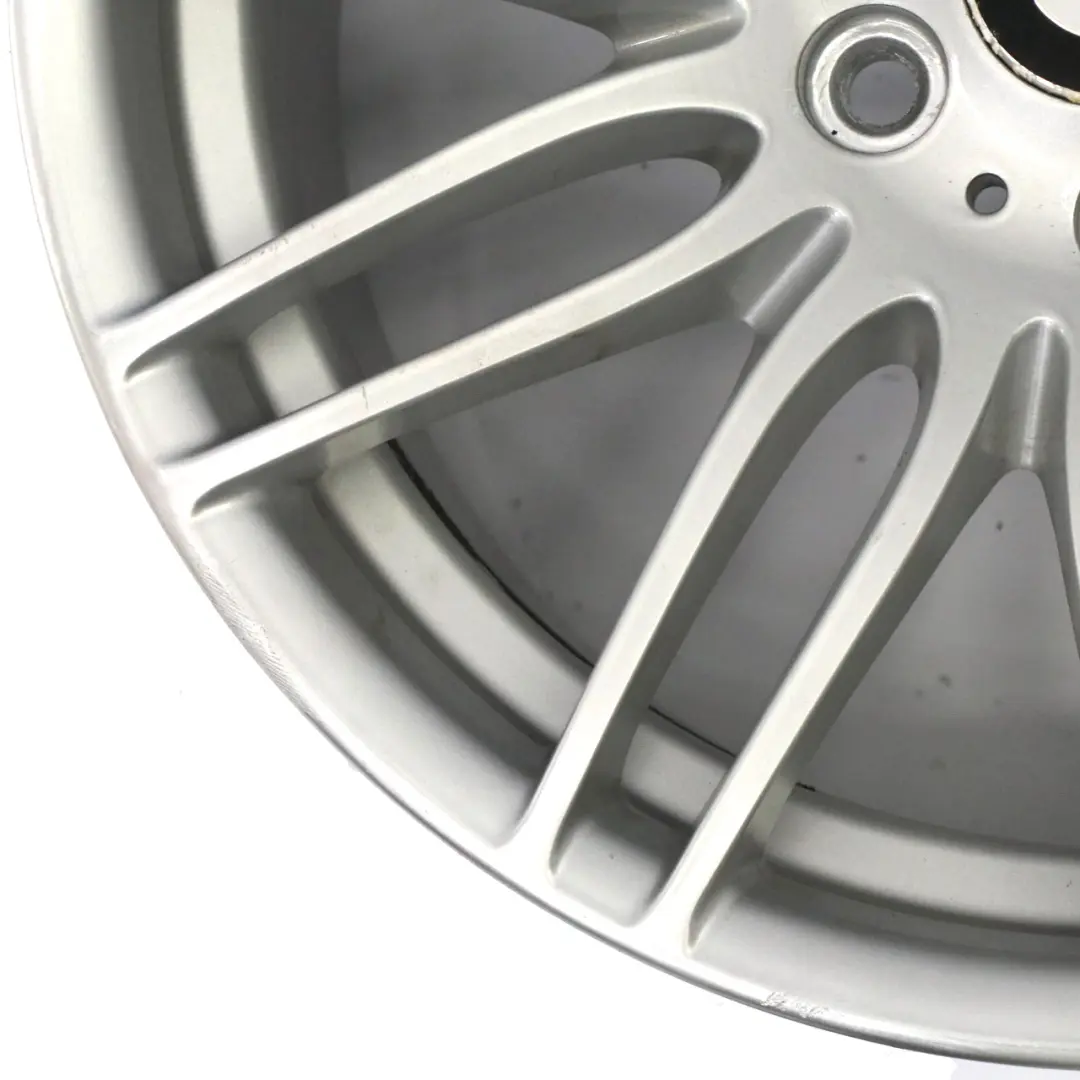 Llanta de Aleación Trasera 18" Doble Radio 269 8,5J para BMW Serie 1 E81 E87 con número de pieza 6781043 BMW Serie 1 E81 E87 Llanta de Aleación Trasera 18" Doble Radio 269 8,5J - SKU 6781043 - Número de pieza 6781043