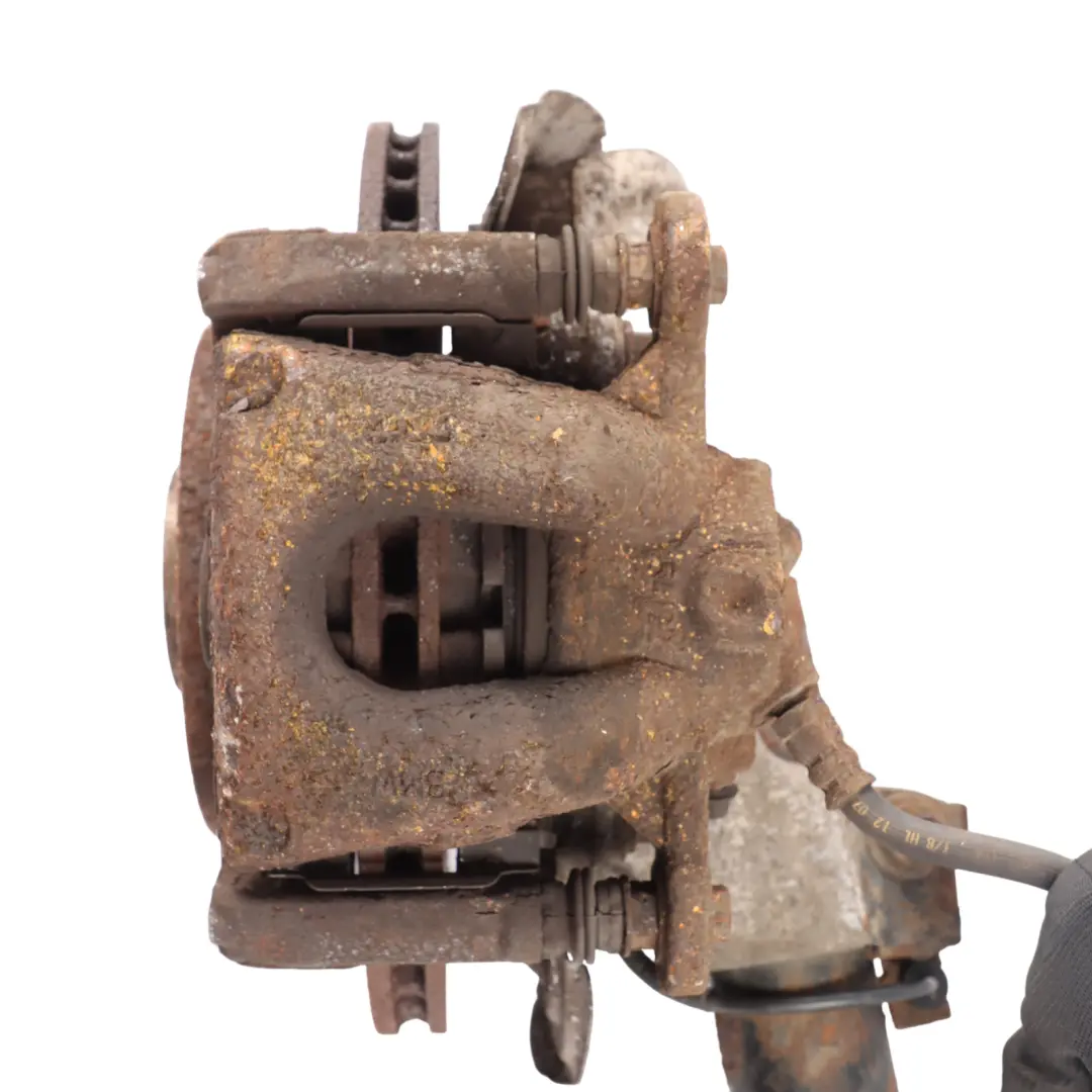 N43 Front Right O/S spring strut brake suspension leg hub axle to BMW 1 E81 116i with Part number 31316782856 BMW 1 E81 116i N43 Front Right O/S spring strut brake suspension leg hub axle - SKU 6782856-1 - Part number 31316782856