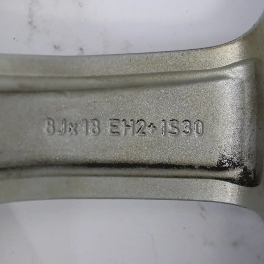 BMW F06 F10 F11 Llanta de Aleacion Ligera Plata 18 "V Spoke 328 8J ET:30 - SKU 6790173-2 - Número de pieza 6790173