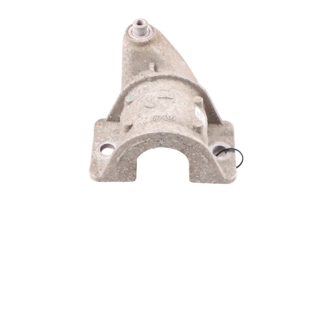 Tylny Lewy Wspornik Stabilizatora do BMW F07 F10 F12 o numerze 6869961 BMW F07 F10 F12 Tylny Lewy Wspornik Stabilizatora - SKU 6869961 - Numer Części 6869961