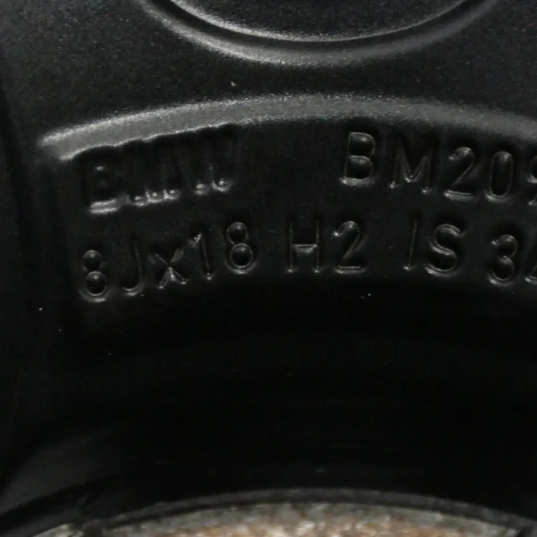 Grey Alloy Wheel 18" 8J ET:34 V-Spoke Styling 398 to BMW F30 F32 F33 LCI with Part number 6874819 BMW F30 F32 F33 LCI Grey Alloy Wheel 18" 8J ET:34 V-Spoke Styling 398 - SKU 6874819-3 - Part number 6874819