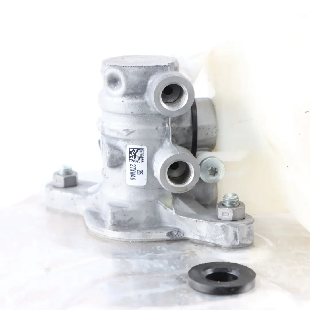 Brake Servo Booster Master Cylinder Module Unit to BMW G01 G02 with Part number 6875180 BMW G01 G02 Brake Servo Booster Master Cylinder Module Unit - SKU 6875180 - Part number 6875180