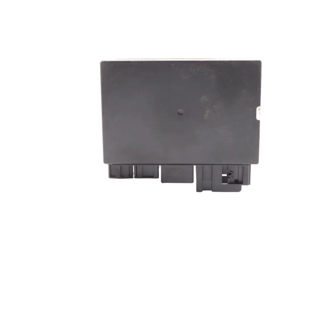 Towing Hitch Trailer Hook Module Control Unit ECU to BMW X5 F15 with Part number 6884357 BMW X5 F15 Towing Hitch Trailer Hook Module Control Unit ECU - SKU 6884357 - Part number 6884357