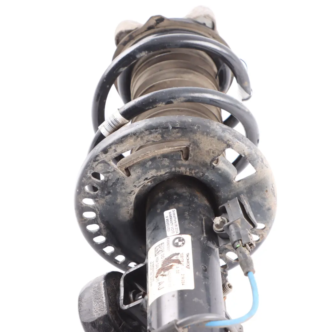 Strut BMW G20 330dX 340iX xDrive VDC Front Left N/S Absorber to Spring with Part number 6895061 Spring Strut BMW G20 330dX 340iX xDrive VDC Front Left N/S Absorber - SKU 6895061 - Part number 6895061