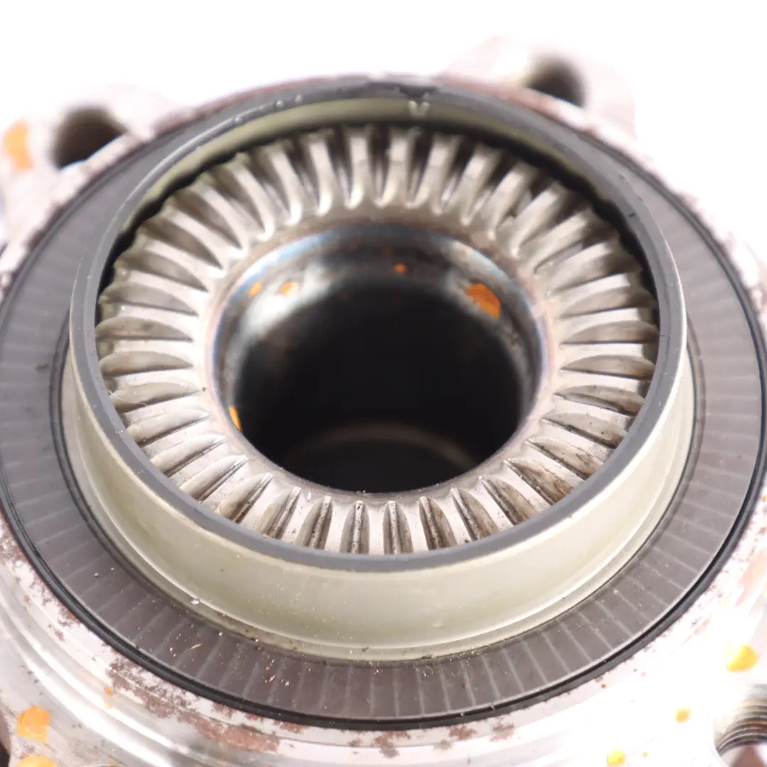 Piasta Tył Tylna Lewa Prawa do BMW G01 G30 G31 o numerze 8838134 BMW G01 G30 G31 Piasta Tył Tylna Lewa Prawa - SKU 8838134 - Numer Części 8838134