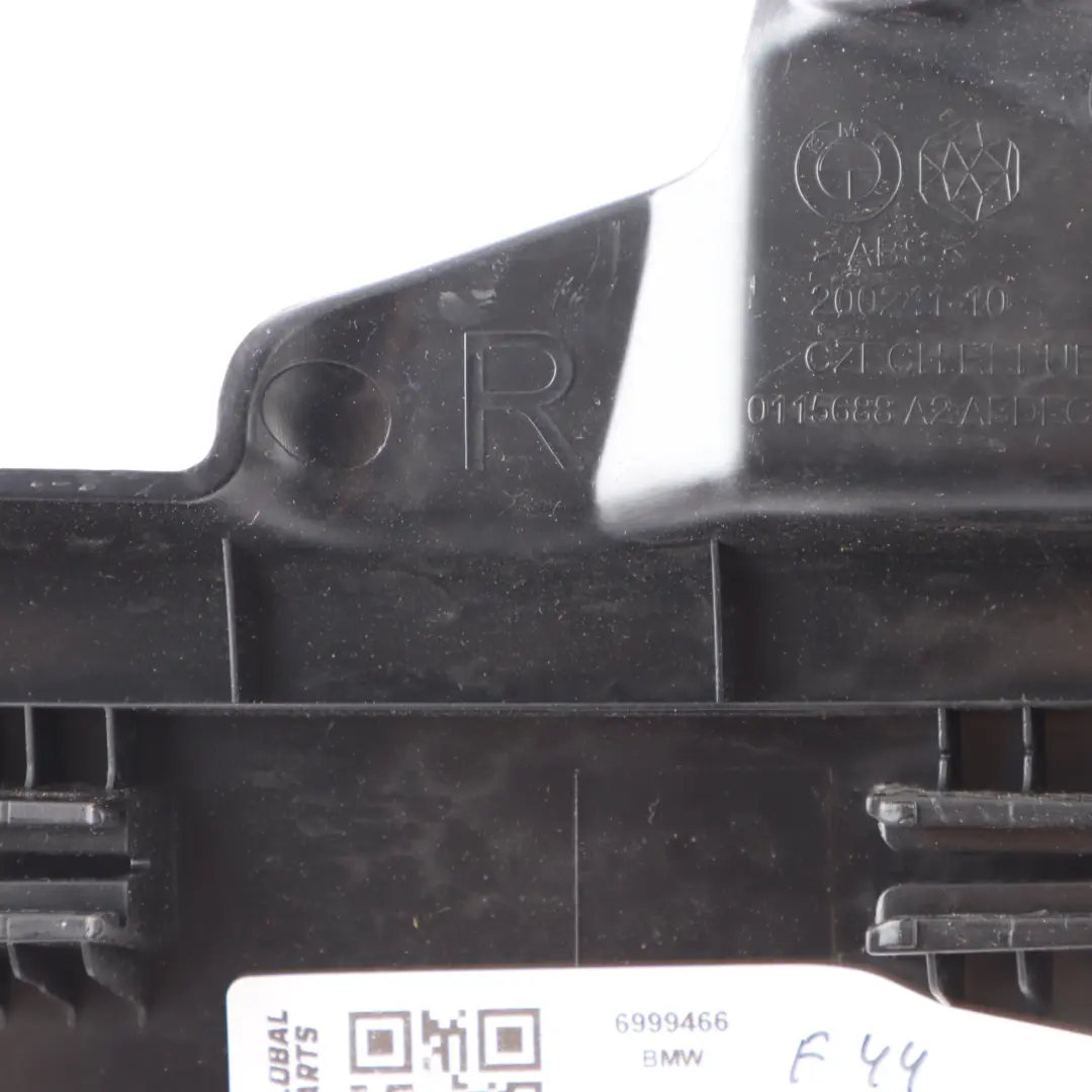 BMW F44 Entrada Trasera Cubierta Tira Sill Plate Derecha Trim Panel - SKU 6999466 - Número de pieza 6999466
