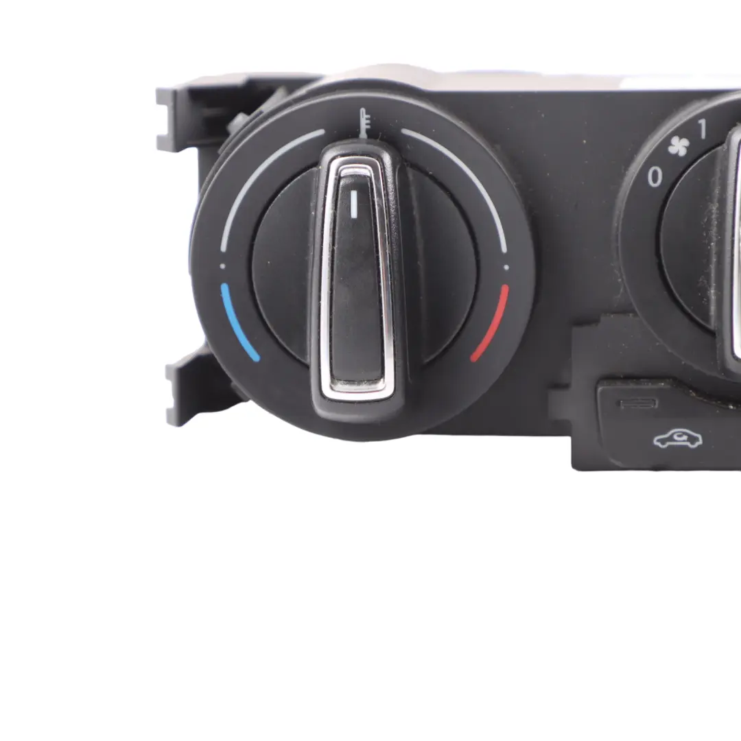 Climate Control Panel A/C Fan Blower Switch to Volkswagen Polo 5 6R with Part number 6C0820045E Volkswagen Polo 5 6R Climate Control Panel A/C Fan Blower Switch - SKU 6C0820045E - Part number 6C0820045E