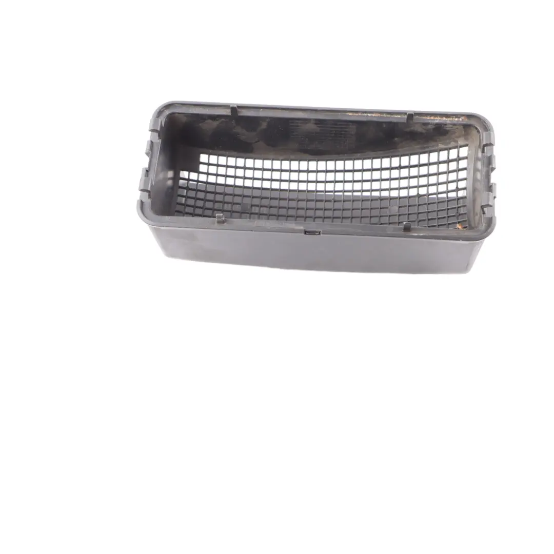 6J Wlot Dolot Powietrza Silnika do Seat Ibiza o numerze 6J0815479B Seat Ibiza 6J Wlot Dolot Powietrza Silnika - SKU 6J0815479B - Numer Części 6J0815479B