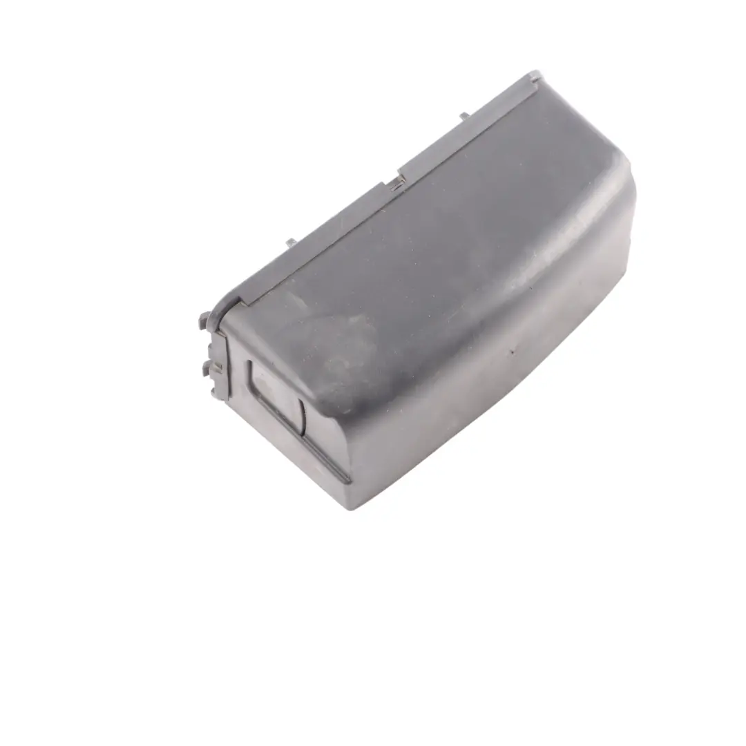 6J Capucha Conducto Aspiración Aire Del Motor para Seat Ibiza con número de pieza 6J0815479B Seat Ibiza 6J Capucha Conducto Aspiración Aire Del Motor - SKU 6J0815479B - Número de pieza 6J0815479B