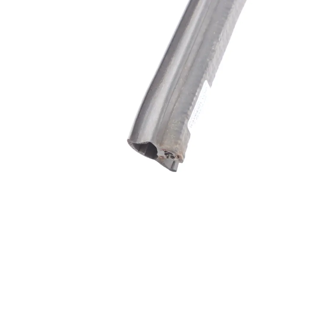 6J Moteur Capot Joint d'étanchéité pour Seat Ibiza à propos du numéro de pièce 6J0823723A Seat Ibiza 6J Moteur Capot Joint d'étanchéité - SKU 6J0823723A - Numéro de pièce 6J0823723A