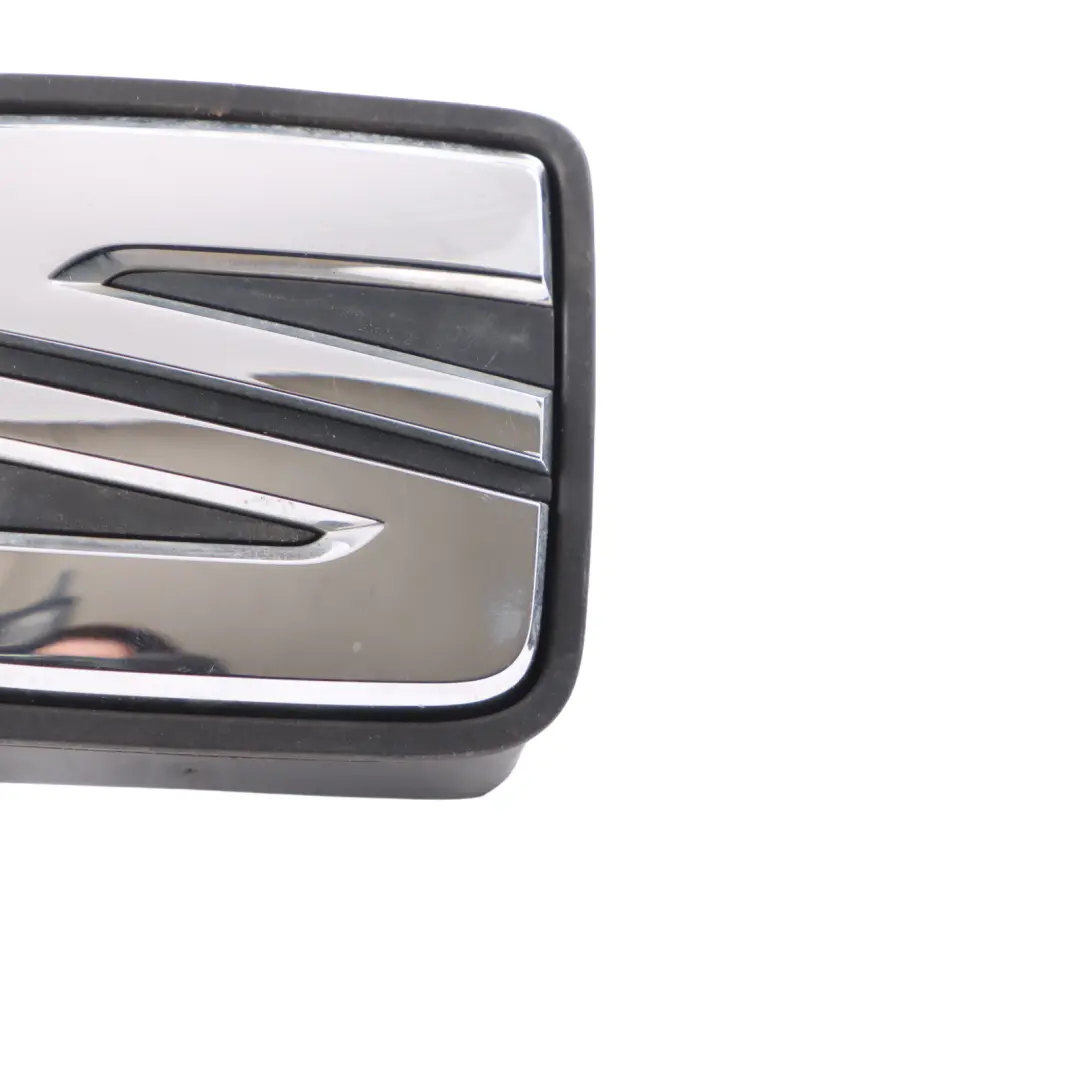 6J Emblem Badge Trunk Boot Tailgate Handle Trim to Seat Ibiza with Part number 6J0827565 Seat Ibiza 6J Emblem Badge Trunk Boot Tailgate Handle Trim - SKU 6J0827565 - Part number 6J0827565