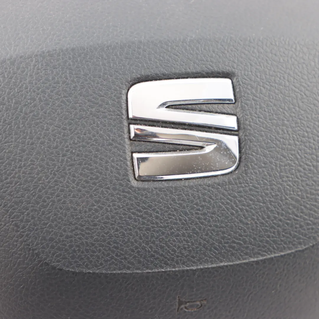 6J Steering Wheel Air Module Driver's Side Black to Seat Ibiza with Part number 6J0880201AJ Seat Ibiza 6J Steering Wheel Air Module Driver's Side Black - SKU 6J0880201AJ - Part number 6J0880201AJ