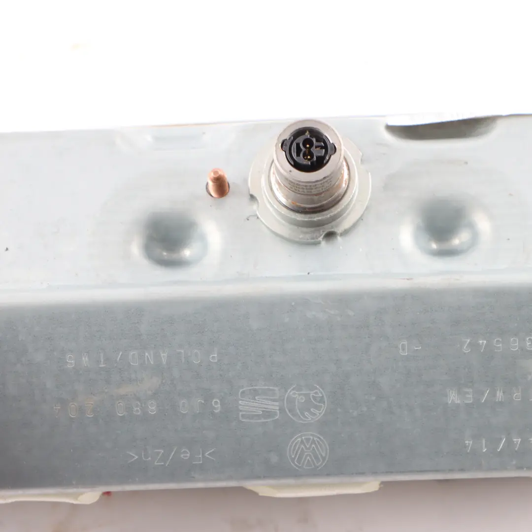 6J Front Air Module Passenger Side SRS System Unit to Seat Ibiza with Part number 6J0880204A Seat Ibiza 6J Front Air Module Passenger Side SRS System Unit - SKU 6J0880204A - Part number 6J0880204A