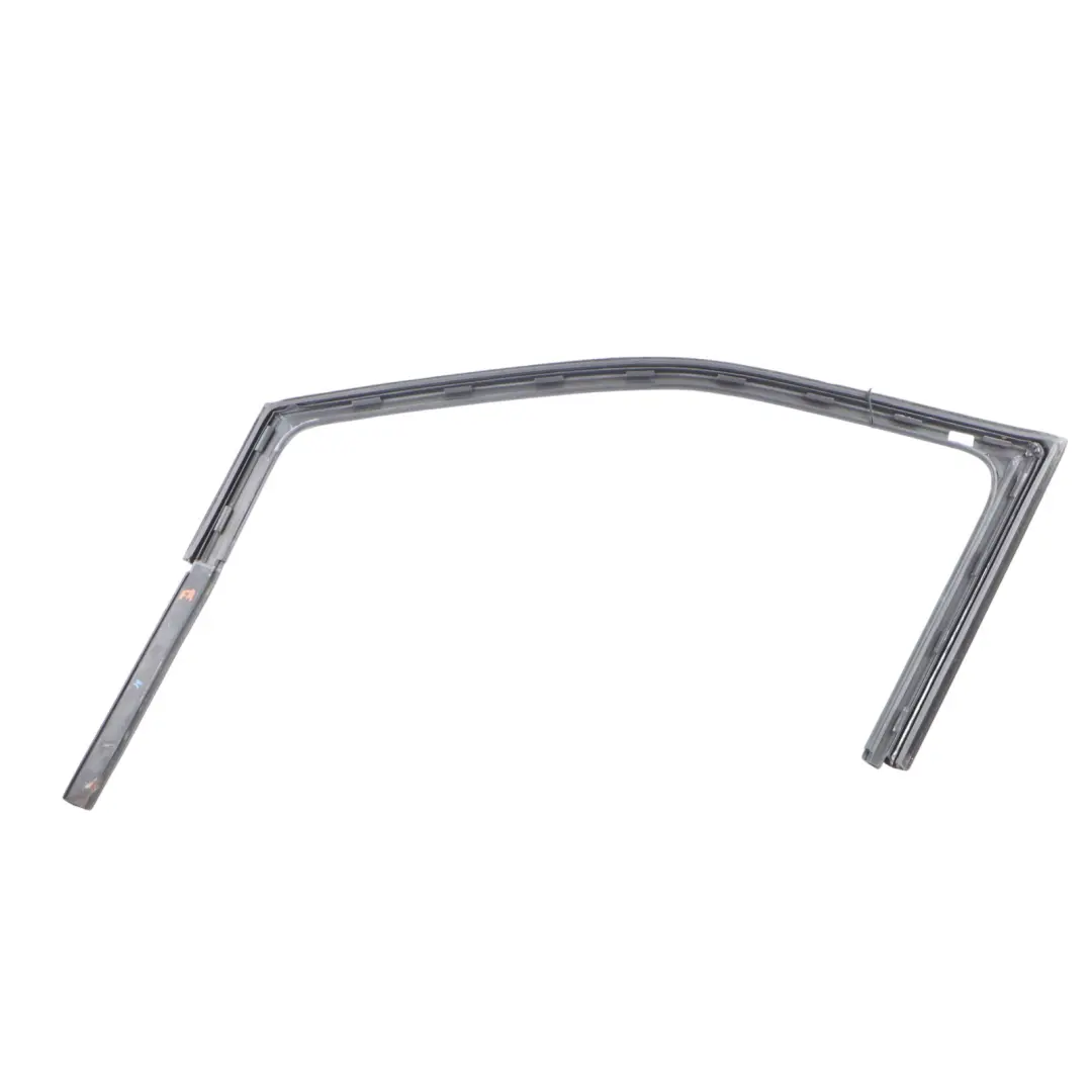 6J Guarnizione Anteriore Destra Guida Telaio Finestra per Seat Ibiza con numero di parte 6J4837432D Seat Ibiza 6J Guarnizione Anteriore Destra Guida Telaio Finestra - SKU 6J4837432D - Numero di parte 6J4837432D