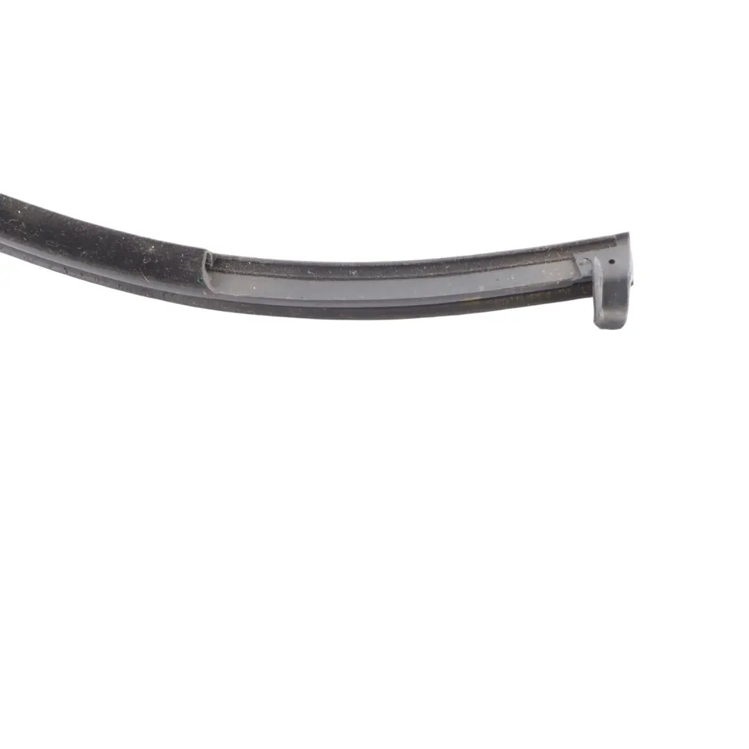Seat Ibiza 6J Uszczelka Szyby Zewnętrznej Drzwi Prawy Tył - SKU 6J4839478E - Numer Części 6J4839478E