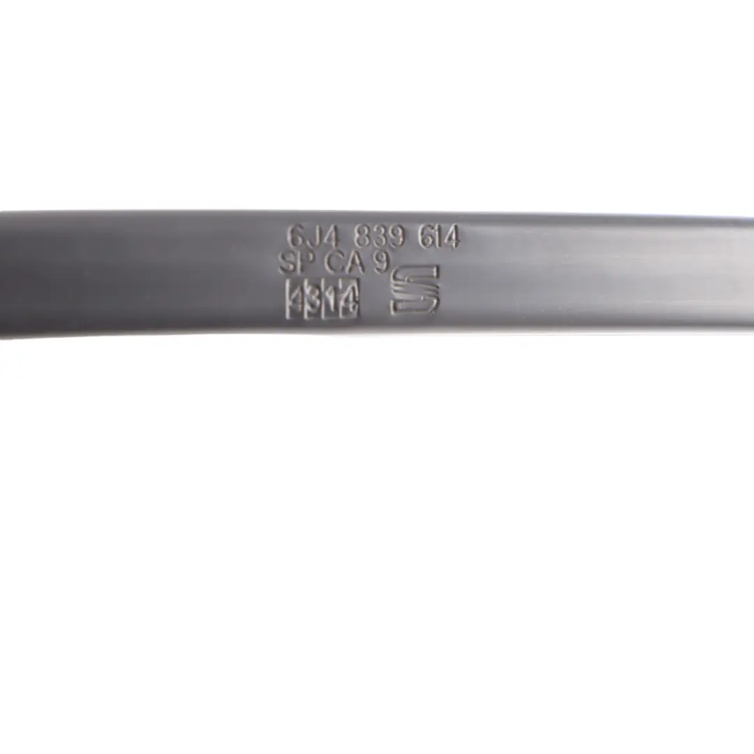 6J Listwa Prowadnica Szyby Drzwi Prawy Tył do Seat Ibiza o numerze 6J4839614 Seat Ibiza 6J Listwa Prowadnica Szyby Drzwi Prawy Tył - SKU 6J4839614 - Numer Części 6J4839614