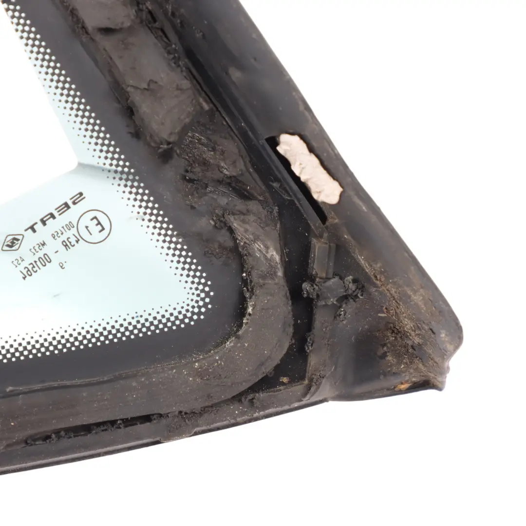 6J 5dr Side Window Quarter Panel Rear Left N/S Green AS2 to Seat Ibiza with Part number 6J4845297K Seat Ibiza 6J 5dr Side Window Quarter Panel Rear Left N/S Green AS2 - SKU 6J4845297K - Part number 6J4845297K